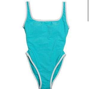 Lainsnow Women’s One Piece - Sea - M